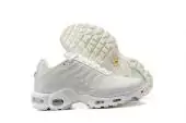 nike air max plus femme nouveaute pas cher white nike logo